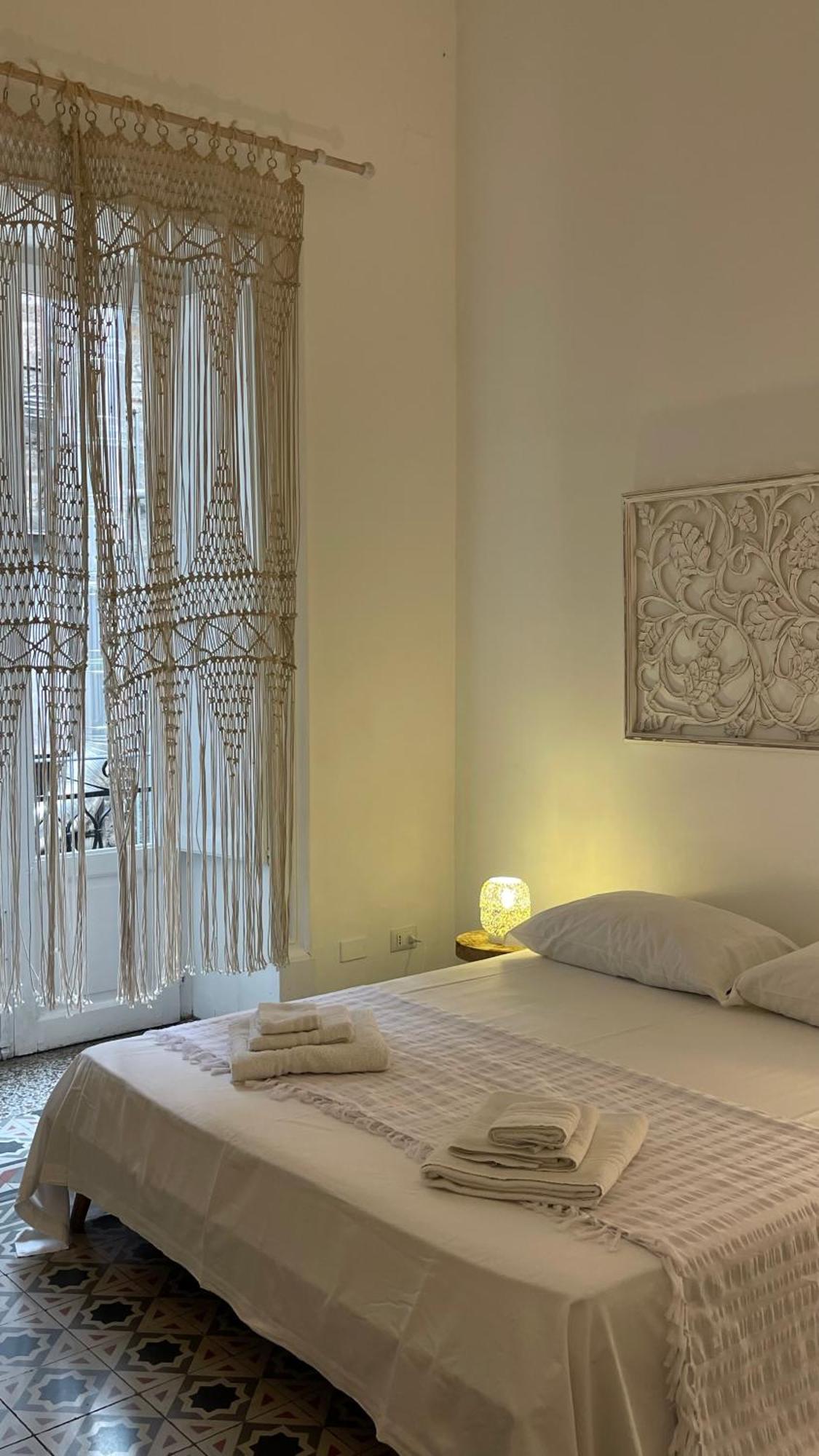 Donnafrancaflorio Hotel Palermo Exterior photo